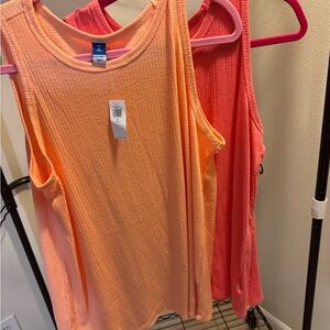 Sleeveless Ribbed Tank Top - Orange and Coral